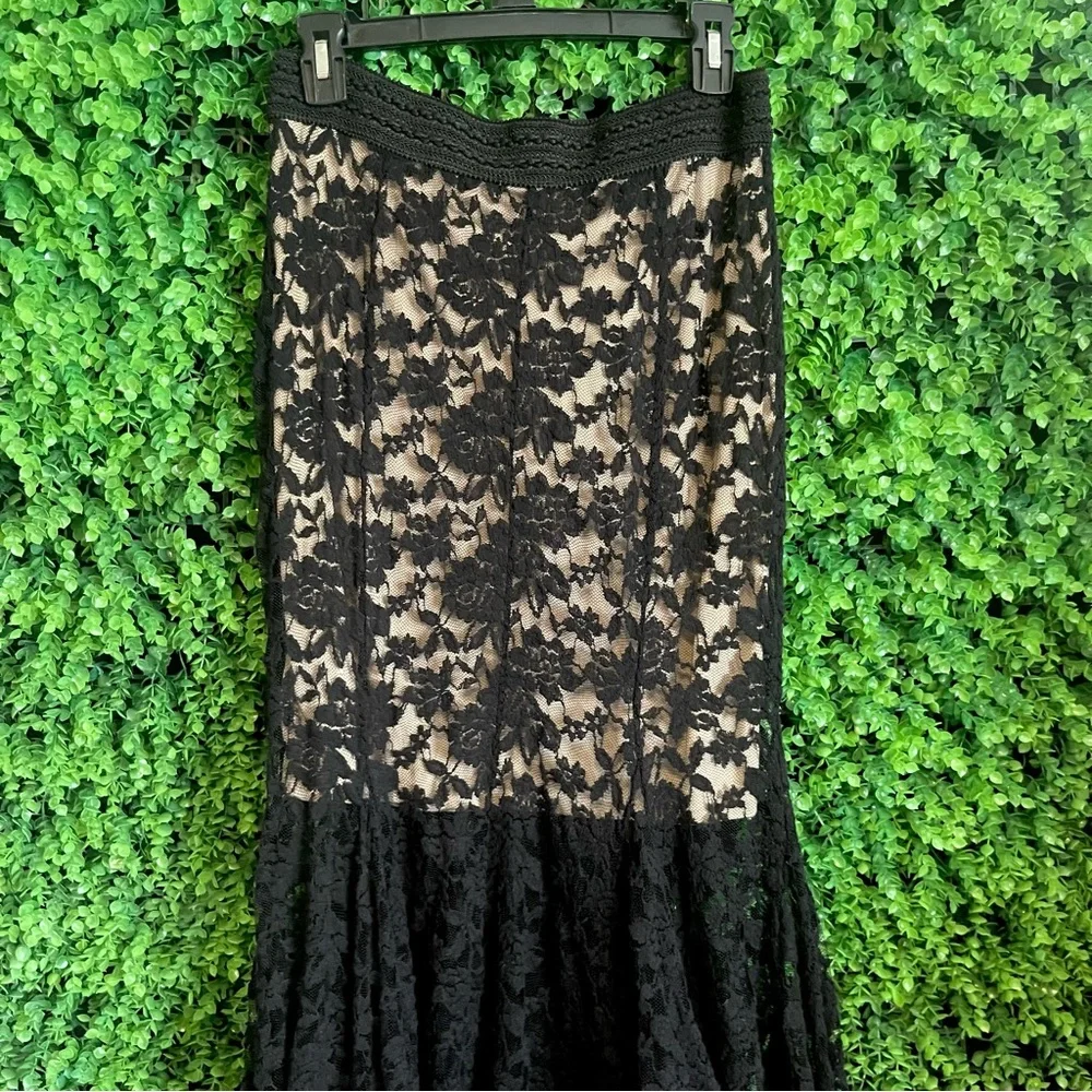Marciano Women's Large Black Lace Maxi Mermaid Skirt - Picture 6 of 16